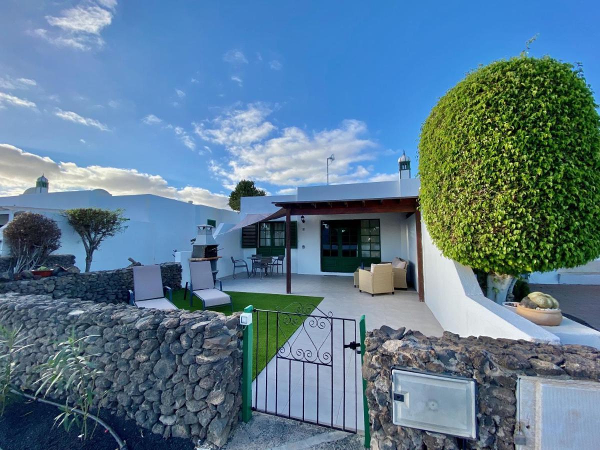 TERRACITAS 3 HIRU , Coqueto bungalow con AC , terraza y piscina comunitaria Playa Blanca  Exterior foto